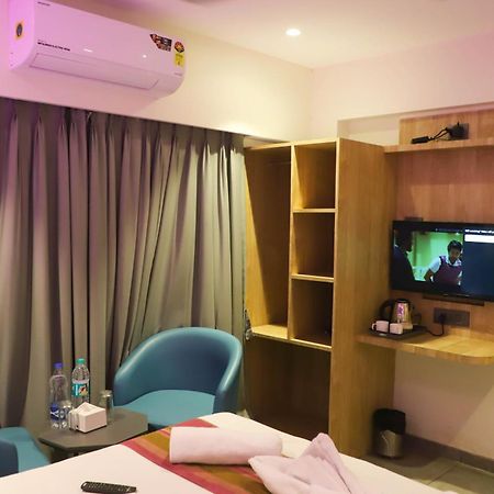 Hotel Aura Inn Airoli ,Digha Navi Mumbai Exterior foto