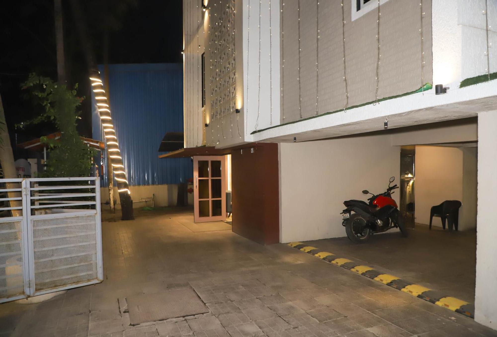 Hotel Aura Inn Airoli ,Digha Navi Mumbai Exterior foto