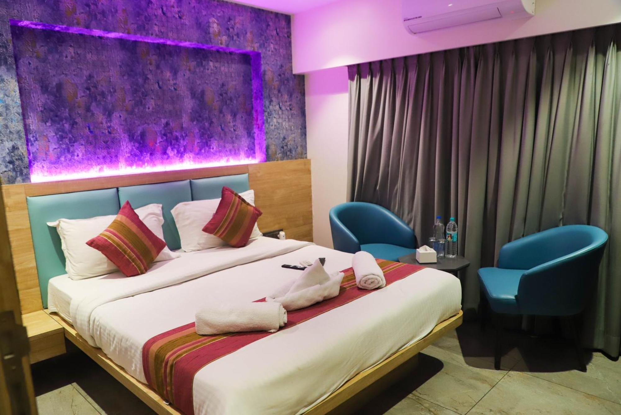 Hotel Aura Inn Airoli ,Digha Navi Mumbai Exterior foto